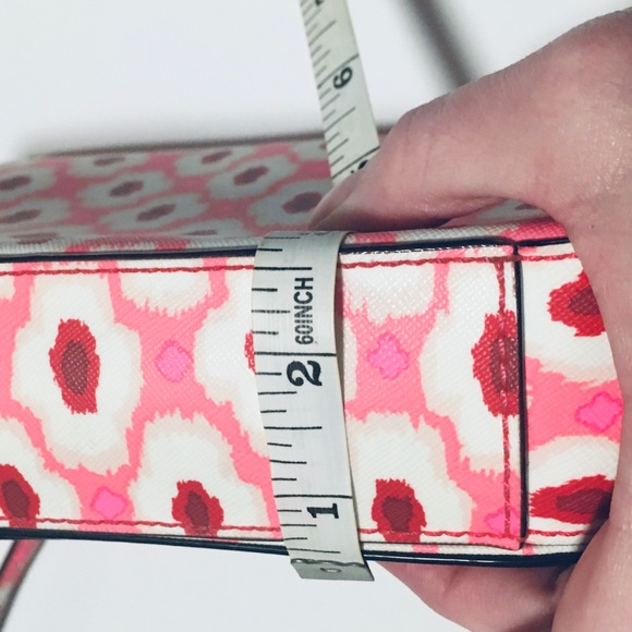 Kate Spade Crossbody Adjustable strap Bag - Picture 9 of 16